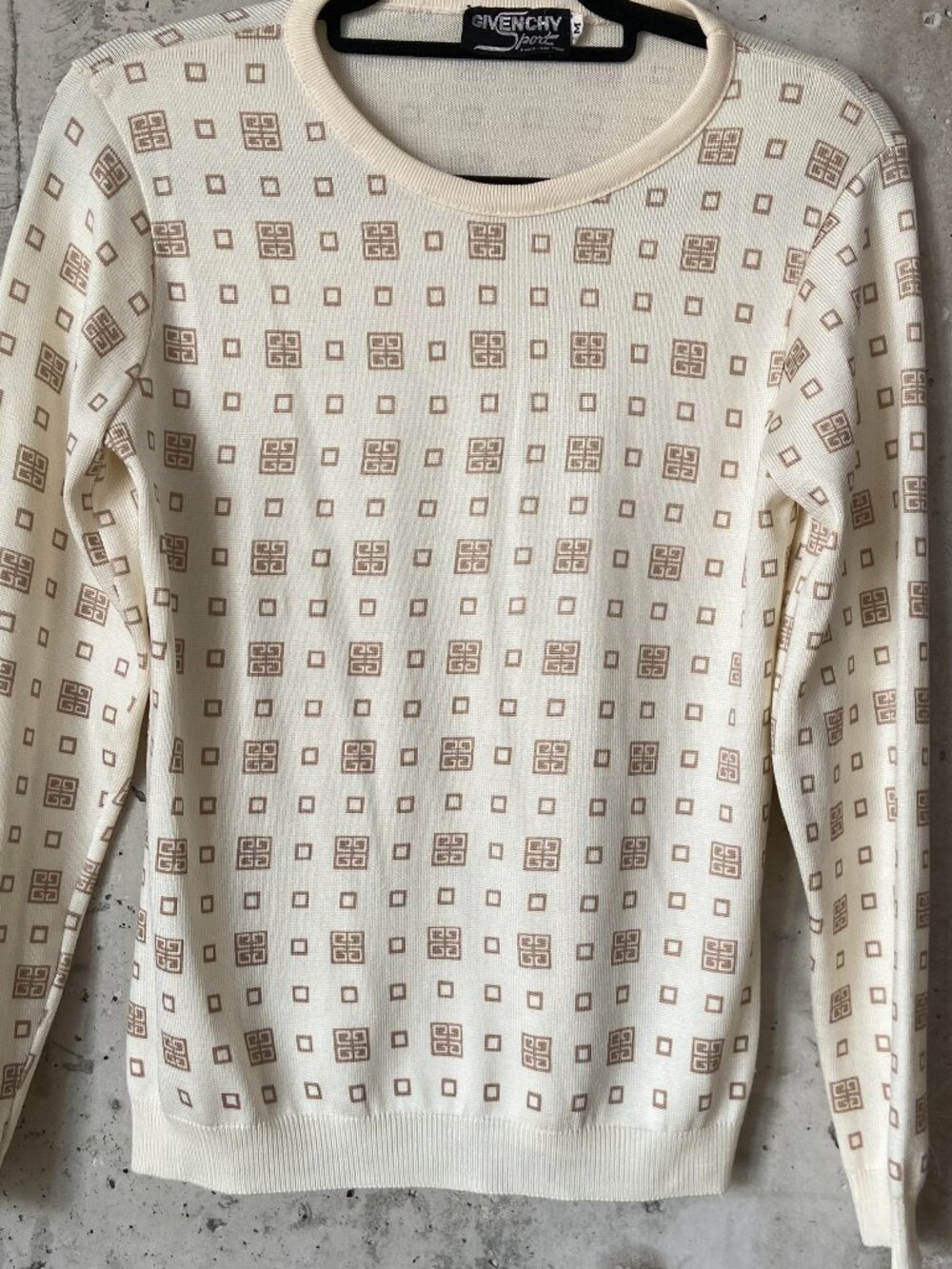 VINTAGE 1970s GIVENCHY SPORT 4G LOGO KNIT TOP